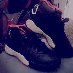 Jordan pink and black size 5.5 perfect condition.